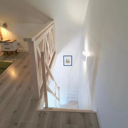 アパート Ptasi Zakatek Tomaryny